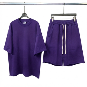 Conjuntos cortos de hombre más vendidos con hombros caídos, 100% algodón jersey 280GSM, ajuste holgado, lisos, con lavado ácido y estilo oversized. - Product Image 4