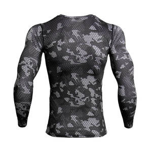 Camiseta Deportiva de Compresión, Material de Secado Rápido, Diseño Ajustado y Movimiento Fácil para Entrenamiento - Product Image 3