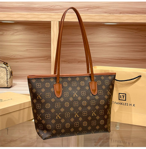 Bolsos Tote de Lujo para Mujer, Diseño de Moda 2025, Cierre de Cremallera Vintage, Gran Capacidad, Estilo Retro, Forro, Asas, Letras - Product Image 4