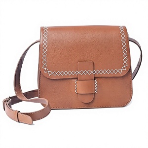 Bolso Bandolera de Cuero Genuino para Mujer, Estilo Boho Chic, con Cierre de Solapa, Bordado, Estilo Vintage, Bolso de Mano Premium de Moda - Product Image 1