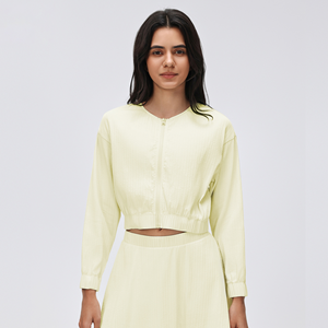 Vêtements de sport pour femmes personnalisés, écologiques, en spandex/nylon, vêtements de fitness, vêtements de sport, sweat-shirt à manches longues, coupe ample, veste de yoga - Product Image 2