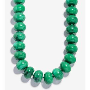 Collier ethnique en résine cristalline et bois pour un look élégant - Product Image 4