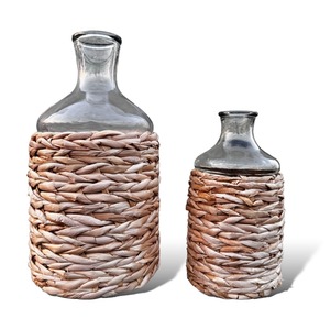Ensemble de supports en verre en jacinthe d'eau, gaine de carafe unique, couvre-verres tressés de qualité supérieure - Product Image 1
