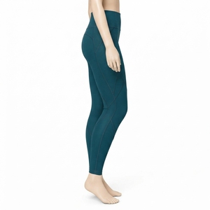 Comfortable <b>Compression</b> Fit Elastic Waistband Breathable Structure <b>Women</b> <b>Legging</b> Made With Stretchable Fabric Soft Touch Feel - Product Image 4