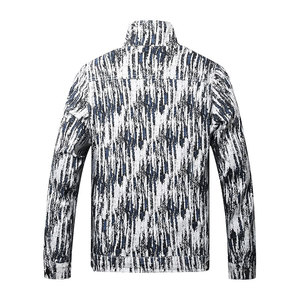 Veste en jean imprimée pour homme, coupe classique, style décontracté avec poches, fermeture boutonnée, vêtement d'automne, denim personnalisé de haute qualité - Product Image 2