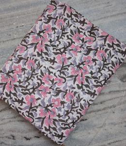 Tela de algodón suave y transpirable con estampado floral, ecológica, reutilizable, personalizada, proveedor de tela con estampado en bloque para pedidos al por mayor - Product Image 4