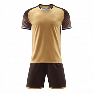 Maillot de football doré à manches courtes, qualité supérieure, respirant, en spandex/polyester, écologique, séchage rapide, maille antibactérienne - Product Image 1