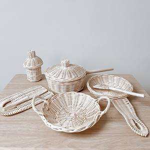 Jouet de cuisine en rotin pour enfants, fabriqué au Vietnam, avec couvercle, pour faire semblant de cuisiner. - Product Image 5