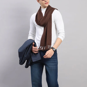 Écharpes d'hiver pour hommes, design carré, couleur unie, style décontracté, personnalisable, laine de haute qualité, prix direct usine, prix bas - Product Image 3