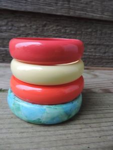 H a CRAFT Vintage <b>Resin</b> Bangles with Carved Floral & Lovers Design Classic Style Women's Party Jewelry - Product Image 4