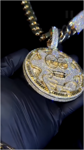 CONCEPTION Colgante Hiphop Personalizado de Plata 925 con Moissanita Certificada GRA, Corte Brillante Redondo, Estilo Iced Out, para Fiesta Unisex - Product Image 5