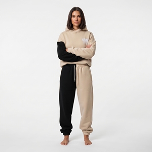 Conjunto Deportivo de Dos Tonos para Mujer, en Felpa de Algodón Grueso, Sudadera Oversize con Hombros Caídos y Pantalones Jogger con Cordón Ajustable - Product Image 4