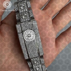 Montre de luxe pour homme Charm_Jewells en acier inoxydable 42 mm, cadran vert, lunette sertie de diamants, affichage analogique à quartz, date, fermoir pliant - Product Image 3