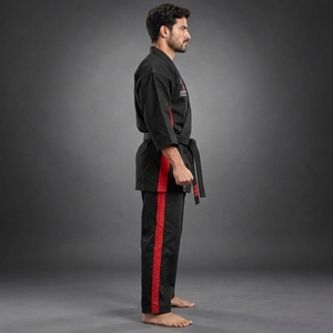 Vêtements d'entraînement d'arts martiaux personnalisés Tissu léger et respirant Coupe confortable Coutures durables Karaté professionnel - Product Image 3