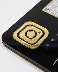Soporte acrílico para letrero QR con base de madera, logotipos de códigos QR de redes sociales personalizados e iconos de menú para publicidad - Product Image 6