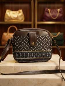 Custom Woven Diamond Sling Bag Boutique Small <b>Square</b> Crossbody - Product Image 3