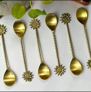 Cuillères à thé en laiton plaqué or, manche long, motif tournesol, style vintage, finition miroir, ensemble de cuillères - Product Image 1