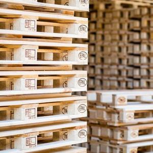 Paleta Euro Epal Ecológica Diseñada para Cargas Pesadas, Garantiza Seguridad y Fiabilidad para Múltiples Envíos - Product Image 1