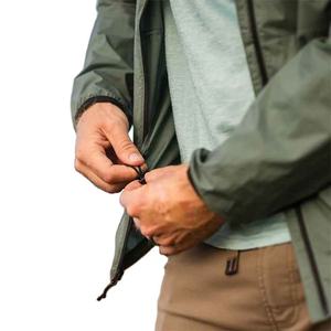 Veste coupe-vent légère conçue pour le confort et la liberté de mouvement avec une protection contre le vent fiable - Product Image 3