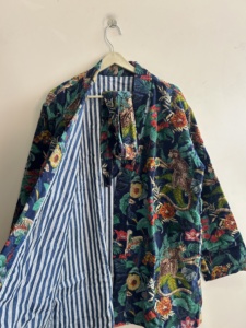 Robe kimono bohème en velours de coton indien, peignoir imprimé animal - Product Image 6