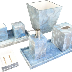 Ensemble d'accessoires de salle de bain de luxe en résine acrylique artisanale, imperméable, écologique, design rectangulaire personnalisable pour salles de bain - Product Image 3