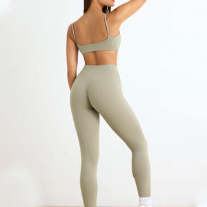 Conjunto de Yoga para Mujer, Diseño Personalizado, Transpirable, con Encaje, Ropa Deportiva de 2 Piezas en Venta - Product Image 3