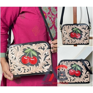 Sac à bandoulière en cuir véritable fait main pour femme, motif floral cerise, style western, service OEM - Product Image 1