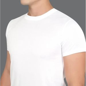 Camiseta Blanca Lisa Lista para Sublimación, 100% Poliéster, Ligera, de Secado Rápido, Unisex - Product Image 1