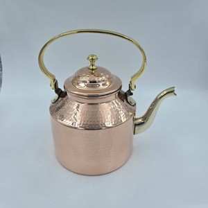 Bouilloire en cuivre pur martelé, fait main, avec poignée et bec en laiton, pour la cuisson de l'eau, service du thé, décoration de cuisine et de la maison - Product Image 1