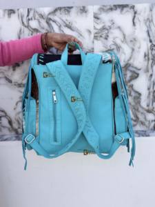 กระเป๋าเป้หนังวัวแท้แต่งพู่สีเทอร์ควอยซ์  สำหรับนักเรียน  สวยงาม  งานดีไซน์เนอร์  ทำมือ  ใช้ได้หลากหลาย - Product Image 2