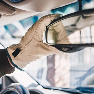 Cold Weather Premium Cowhide Grain Leather <b>Driver</b> <b>Gloves</b> With Red Fleece Lining Heavy Duty Industrial Work Protection <b>Gloves</b> - Product Image 2