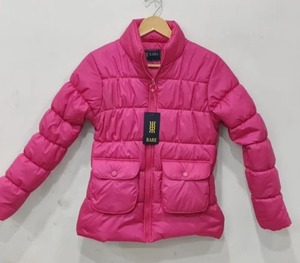 Chaqueta de Diseñador Elegante para Mujer de Primera Calidad, Corte Moderno con Tela de Alta Calidad para Uso Diario y Fiestas, Disponible al Mejor Precio - Product Image 6