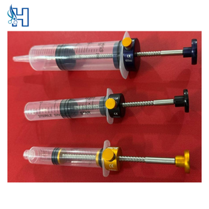 Seringue manuelle à verrouillage automatique pour greffe de graisse 10cc - Product Image 2