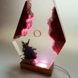 Lampe en résine époxy artistique en forme d'océan, forme irrégulière, décoration artisanale pour la maison, fabriquée au Vietnam - Product Image 6