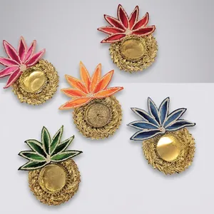 Portavelas Redondo Hecho a Mano con Diseño de Flores Bordadas para Decoración del Hogar - Product Image 4