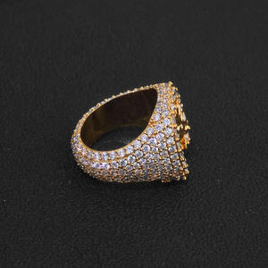 Bague Chevalière Tête de Cheval en Argent 925 pour Homme avec Diamant de Laboratoire – Bijou Équestre Audacieux, Luxe et Tendance – Idée Cadeau - Product Image 2