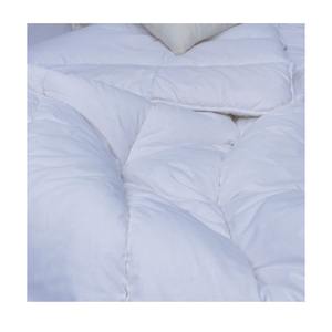 Couette d'hiver légère brodée de luxe pour hôtel, 300 GSM, douce, durable et hypoallergénique - Product Image 4