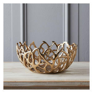 Bol à fruits secs de luxe en aluminium coulé de haute qualité, fait main, compatible lave-vaisselle, avec un artisanat éco-responsable - Product Image 3