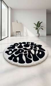 Alfombra Premium Free Your Mind con Diseño Tipográfico, Hecha a Mano, en Blanco y Negro, con Diseño Retro de Letras, para Sala de Estar o Dormitorio - Product Image 4