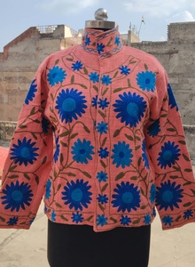 Nueva Chaqueta de Algodón Corta con Bordado Suzani Hecho a Mano para Otoño/Invierno/Primavera, Ropa de Mujer, Cuello Mandarín, ODM - Product Image 3