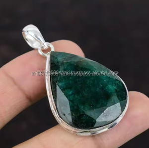 Émeraude verte 925 argent Sterling facettes pierres précieuses bijoux pendentif bijoux faits à la main mai pierre de naissance poire forme cadeau pour anniversaire - Product Image 5