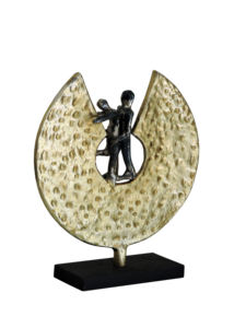 Escultura Abstracta de Pareja en Aluminio Dorado, Figura Texturizada de Círculo Abierto, Estatua de Arte Moderno sobre Base Negra para Decoración del Hogar u Oficina - Product Image 4