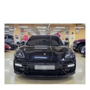 Pour Porsche Panamera 4.0 Turbo Executive Novembre 2019 84 400 km Sièges en cuir Volant à gauche Caméra arrière - Product Image 3
