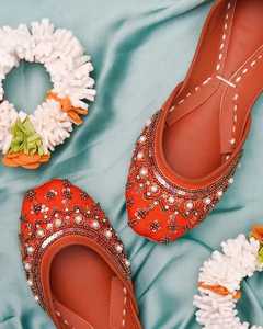 9. Premium Handmade Khussa Women Pumps Embroidered Traditional Pakistani Flats Comfortable Bridal Fashion Shoes OEM ODM - Product Image 5