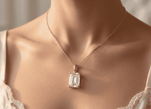 Collier pendentif en or jaune avec diamant de laboratoire d'un carat, serti en clos, certifié, pour femme, par le fabricant - Product Image 5