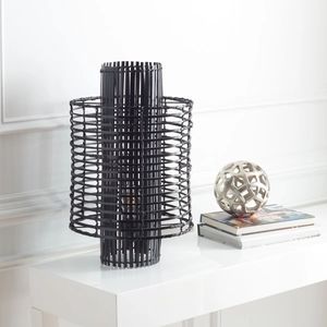 Lámpara de Mesa Minimalista Hecha a Mano de Bambú, Iluminación Decorativa para Sala de Estar, Cafetería y Espacio de Relajación - Product Image 3