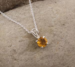 Colgante de Citrino Natural Chapado en Platino Vintage al por Mayor, Plata de Ley 925, Amuleto de Corazón con Gema Rosa, Joyería a Precio Mayorista - Product Image 1