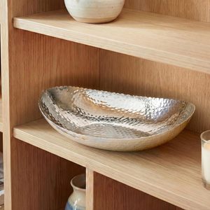 Jarrón de Cobre Hecho a Mano, Diseño Rústico, Tazón Decorativo de 25 Pulgadas - Product Image 4