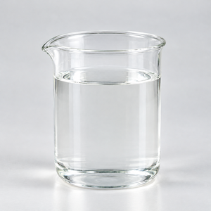 Sulfato de Aluminio Líquido de Grado Industrial, Coagulante para Tratamiento de Aguas Residuales y Aplicaciones Industriales - Product Image 1