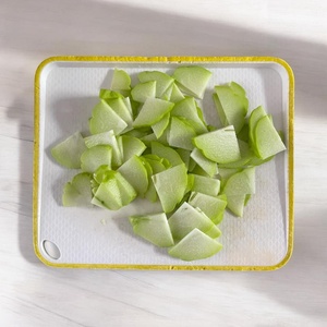 <b>Light</b> Green Crunch Frozen Chayote Squash For Fresh Inspired Global Menus - Product Image 2